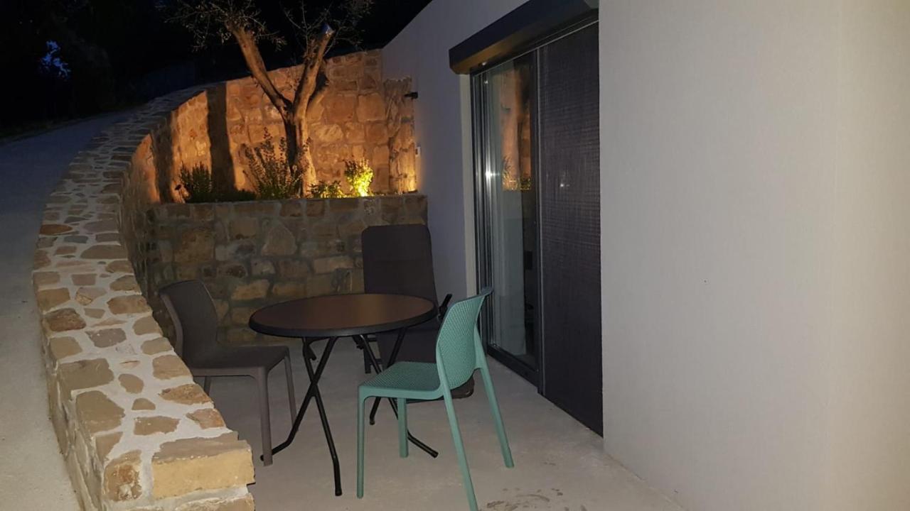 Peaceful Cherry Place Portoroz Bagian luar foto
