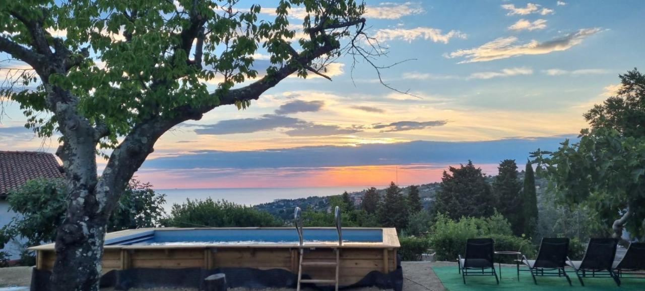 Peaceful Cherry Place Portoroz Bagian luar foto